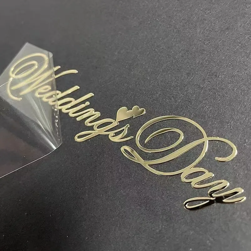 Ero UV- ja metallisiirtotarrojen välillä