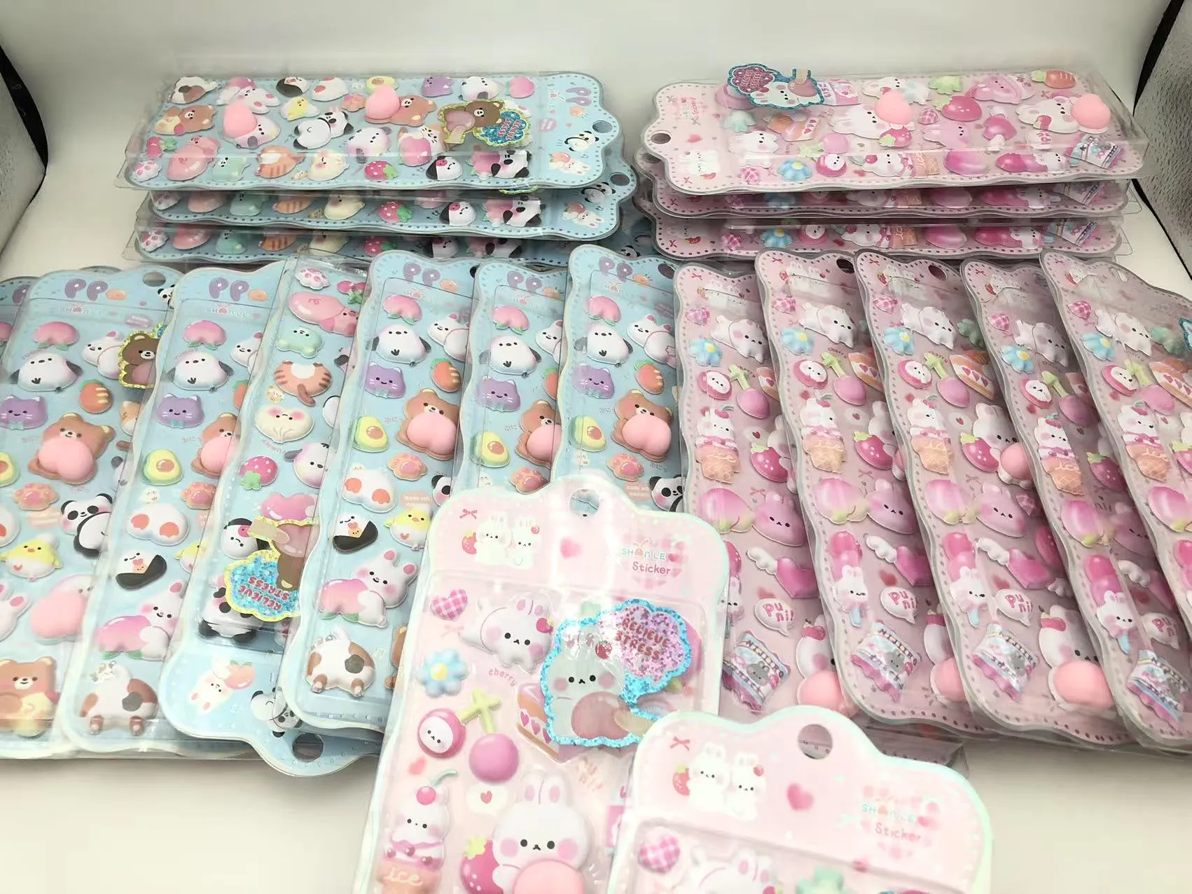 Hienoja uutisia JOJO Packin stressiä lievittävistä tarroista tänään!