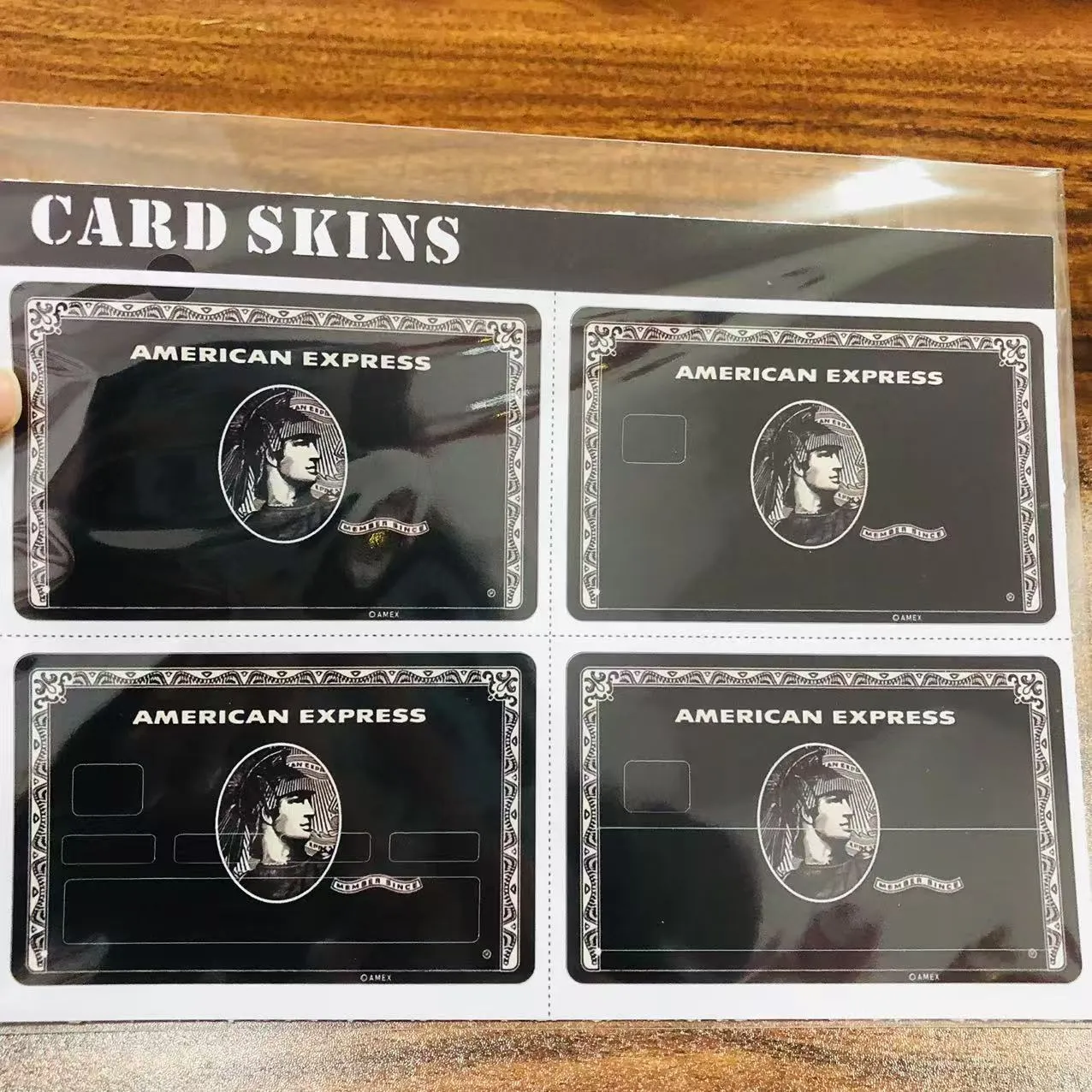 Täältä löydät haluamasi luottokorttitarrat